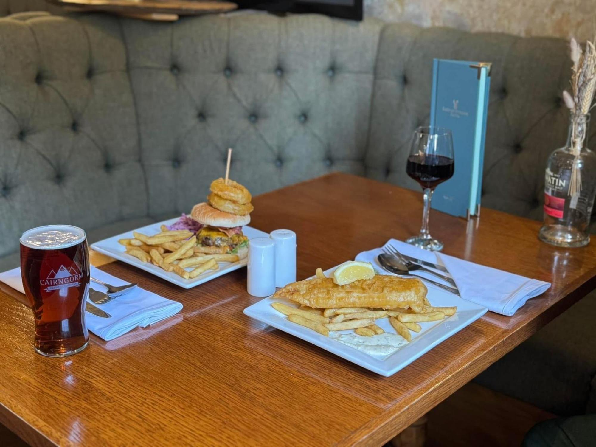 Duke Of Gordon Hotel Kingussie Luaran gambar