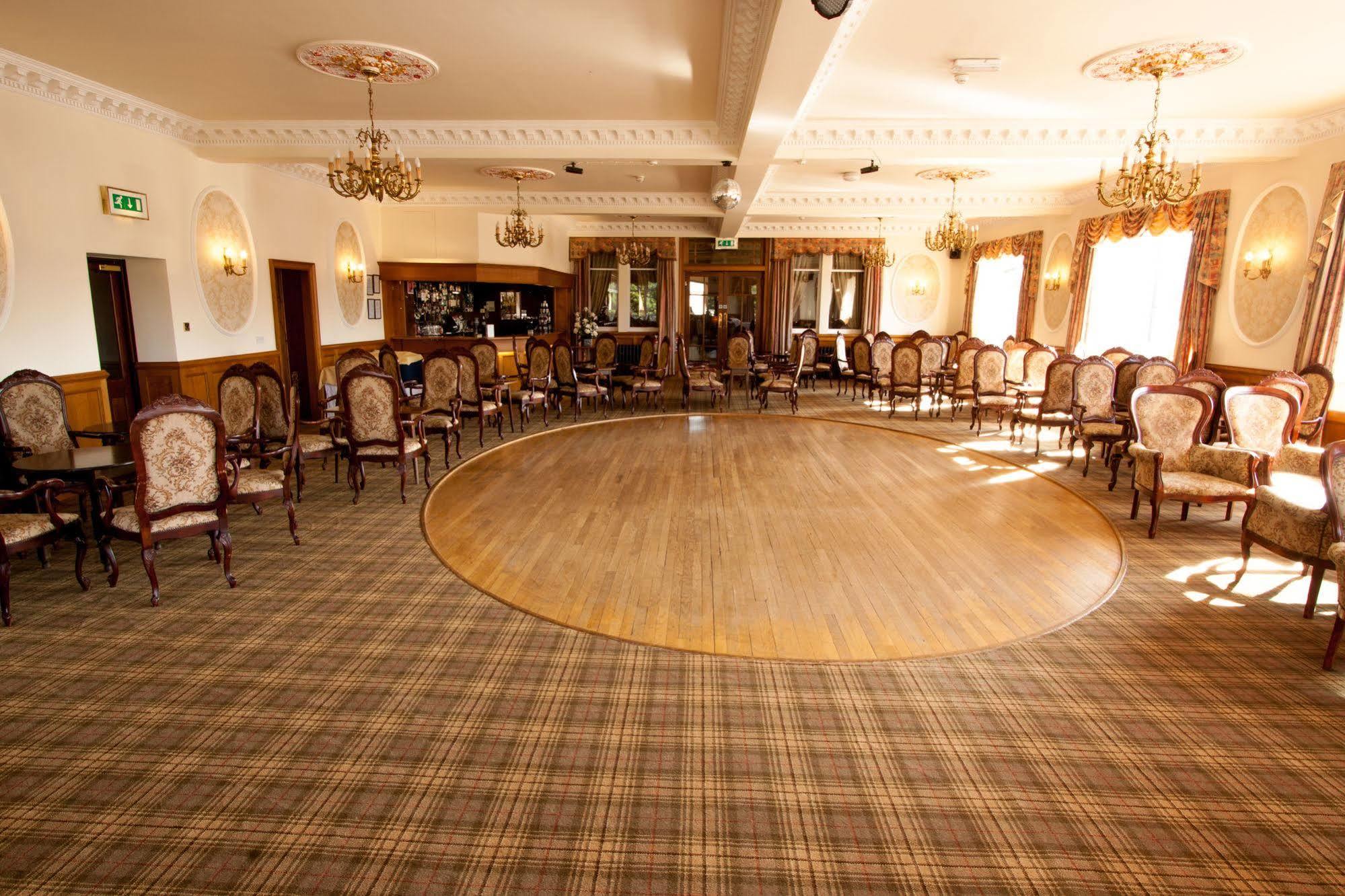 Duke Of Gordon Hotel Kingussie Luaran gambar